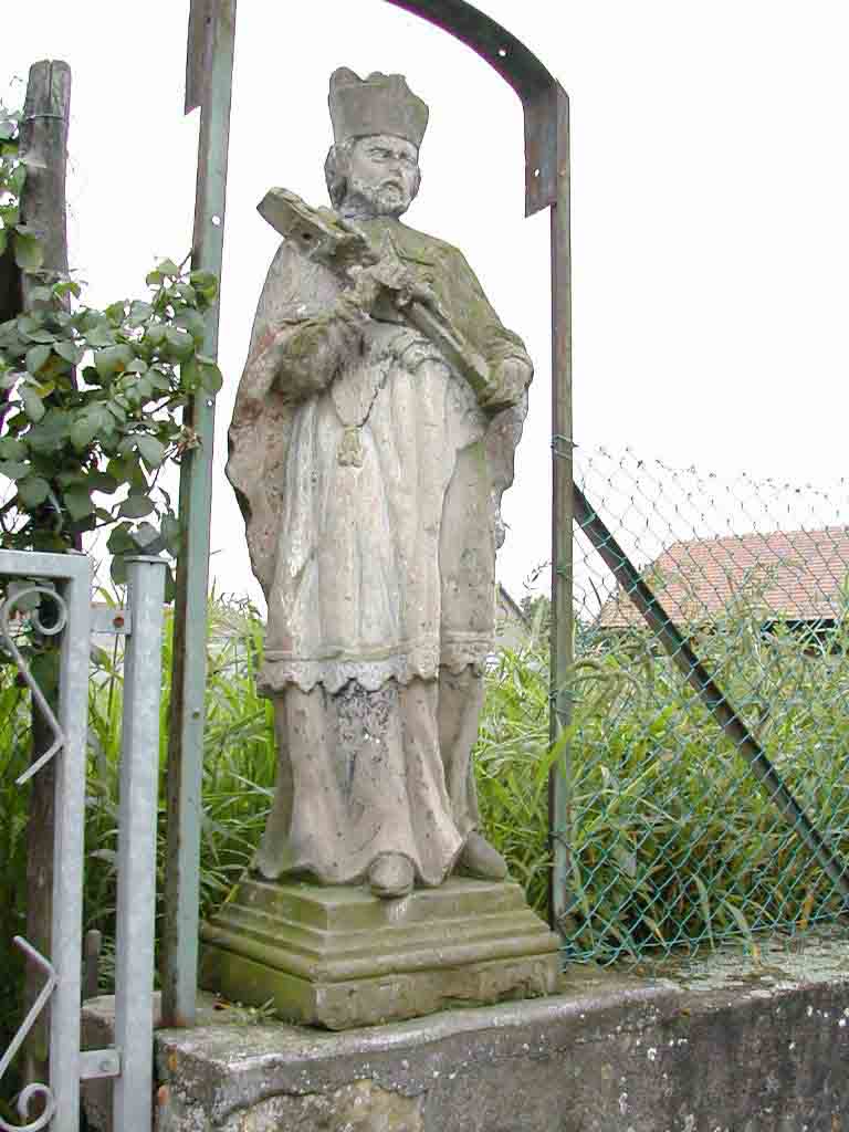 Statue Ste Jean de Népomucène